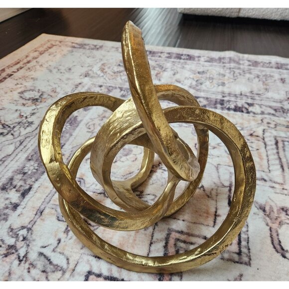 Regina Andrew Large Metal Knot In Gold - Picture 4 of 5